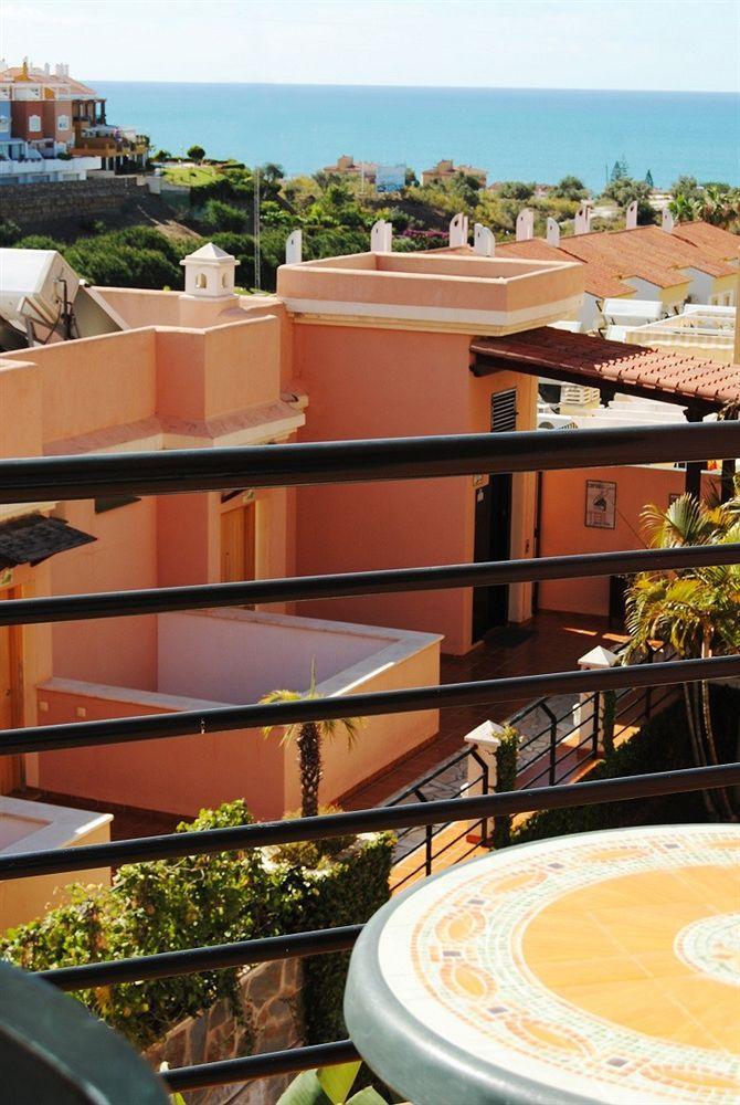 Apartamentos Turísticos Añoreta Rincon de la Victoria Luaran gambar