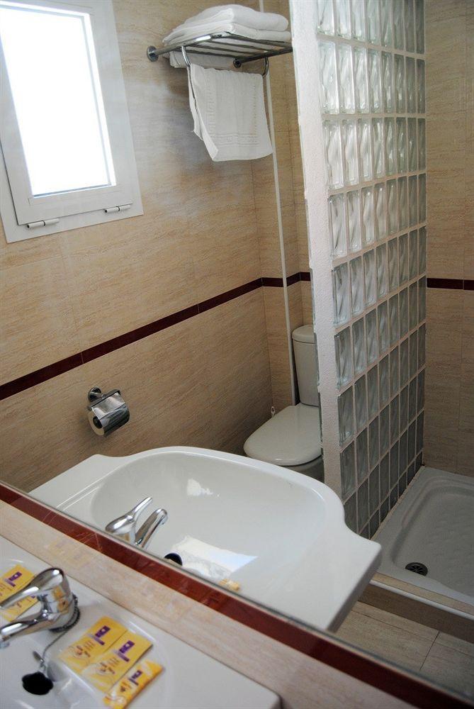 Apartamentos Turísticos Añoreta Rincon de la Victoria Luaran gambar